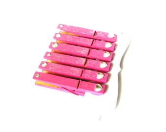 Pink Valentine Clothespins//Hand-Painted//Pink with Glitter//Acrylic "Diamond" Hearts//Valentine Clips//Unique Gift Ideas//Gifts for Her