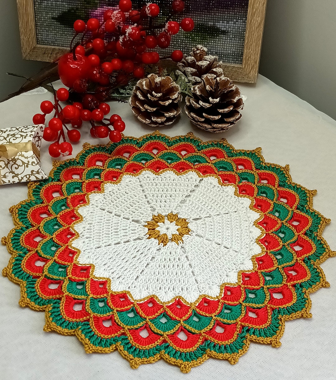 BONBONNIERE DE TABLE ETDESSOUS D'ASSIETTE ASSORTI CROCHET MAIN S RAISONNIER