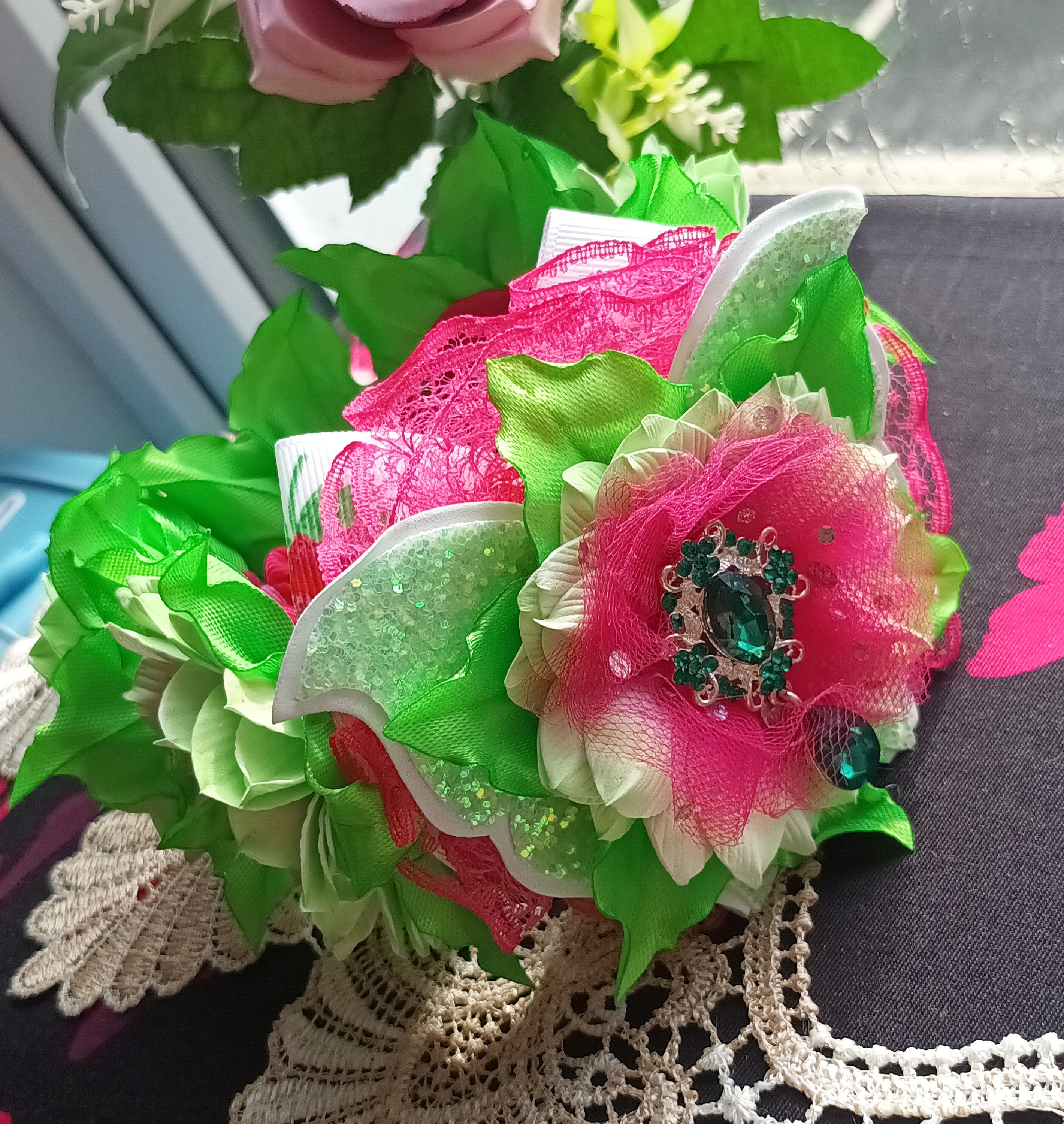 CLASSIC BEAUTY Bun Wrap Ballerina Bun Flower Hair Wreath