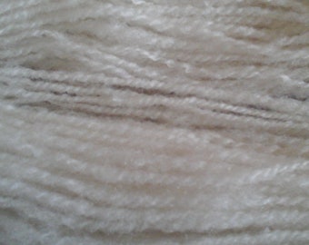 SHROPSHIRE Handspun soft British rare breed yarn 50g/1.75 oz skeins