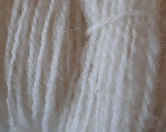 LLEYN HANDSPUN lovely Welsh  British rare breed  yarn