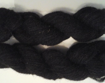 Yarn BLACK WELSH MOUNTAIN rare breed sheep handspun wool  50g /1.75 oz skeinns