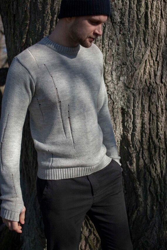 ripped jumper mens