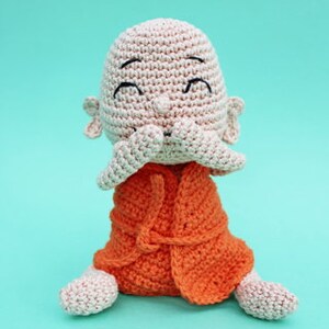 Mini bambola Amigurumi Buddha PDF Modello uncinetto Giocattolo Vedi bambole Hear Speak No Evil immagine 6