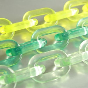 20 Chunky Clear Green Acrylic Chain Links: Necklace Bracelet DIY (38mmx24mm)