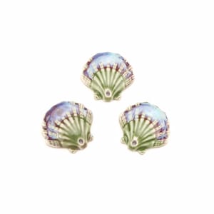 Porcelain Green Scallop Beads, Necklace Bracelet Earring Ceramic Beads, Jewelry Findings, 30mmx29mm, 4pcs