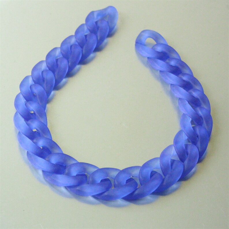 Open Link per Size 23mmx16mm 80pcs Matte Sapphire Acrylic Curb Chain Links Translucent Plastic Curb Chain Links