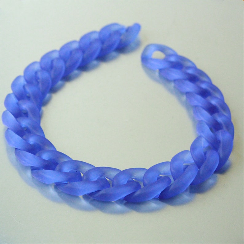 Open Link per Size 23mmx16mm 80pcs Matte Sapphire Acrylic Curb Chain Links Translucent Plastic Curb Chain Links