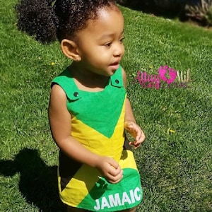 Jamaica Clothing. Baby ethnic Jamaican skirt-big hair-baby outfit. Jamacian flag outfit. Jamaican hairbow. Jamacian heritage outfit