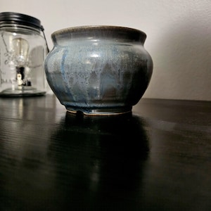 Handmade Ceramic Planter, Blue Flow Glaze, Pottery Wheel Thrown, Drainage Hole