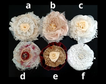 Fiori in tessuto e pizzo fatti a mano, ornamento stile shabby chic, fiori tessili, abbellimenti applicati, decorazioni per matrimoni, accessori bomboniere