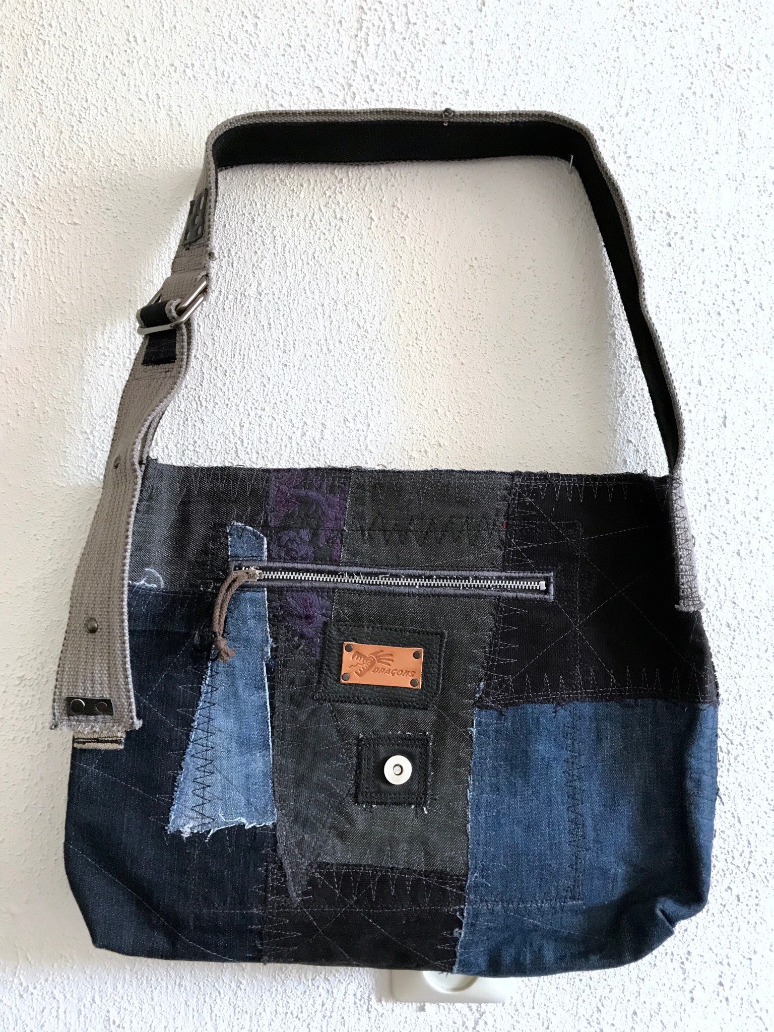 [MLB] Vintage Lettering Denim Shopper Bag ★すぐ品切れ★ ☆【mlb】Vintage lettering denim shopper bag LA - 2COLOR