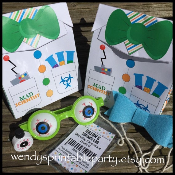 Personalized / printable Lab Coat Treat Bag / Science Party Favor Bag (printable by you/DIY) PDF template - see listing for size and details Il_570xn