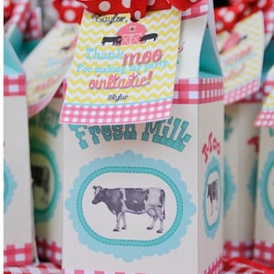 Red & Blue Farm Barnyard Thema Melkpak Gunst / traktatiedoos (gepersonaliseerde PDF) boerenmarkt, tractor, schuur, cowboy rodeo country western