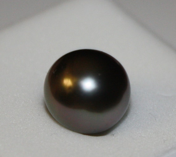 10% Discount applied to price       TAHITIAN PEARL- Black 10mm  Drilled through