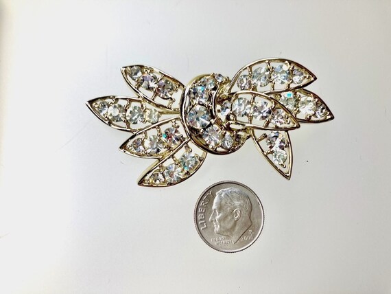 VINTAGE WEISS Designer Bow Brooch - image 3