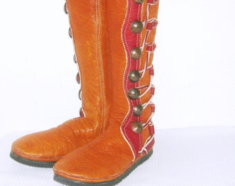 FOOTLOOSE Moccasin Boots Buffalo Skin Leather Renaissance Medieval Knee High 9 Half Penny Coin Tall Ship Buttons Moccasins Hand Made USA