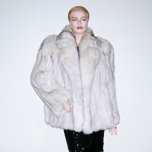 Vintage Evan's Fox Fur Coat NORWEGIAN Blue Fox Jacket Real Genuine Arctic White Fur Evans Fur Salon Robinsons Women's Gorgeous Rare image 1