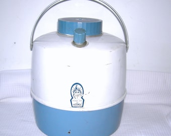 Vintage 1950s, Mid Century Keapsil Thermos Picnic Jug, Camping, Outing Jug, Water Jug, American Thermos Product, Thermos, Picnic, Blue Rare!