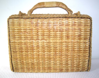 Vintage 1950s JAPANESE Bag/ BAMBOO/ Basket Purse/ Eames Era/ Mod/ Mid Century/ Rockabilly/ Bombshell/ Tiki/ VLV/ Wicker/ Hand Made in Japan