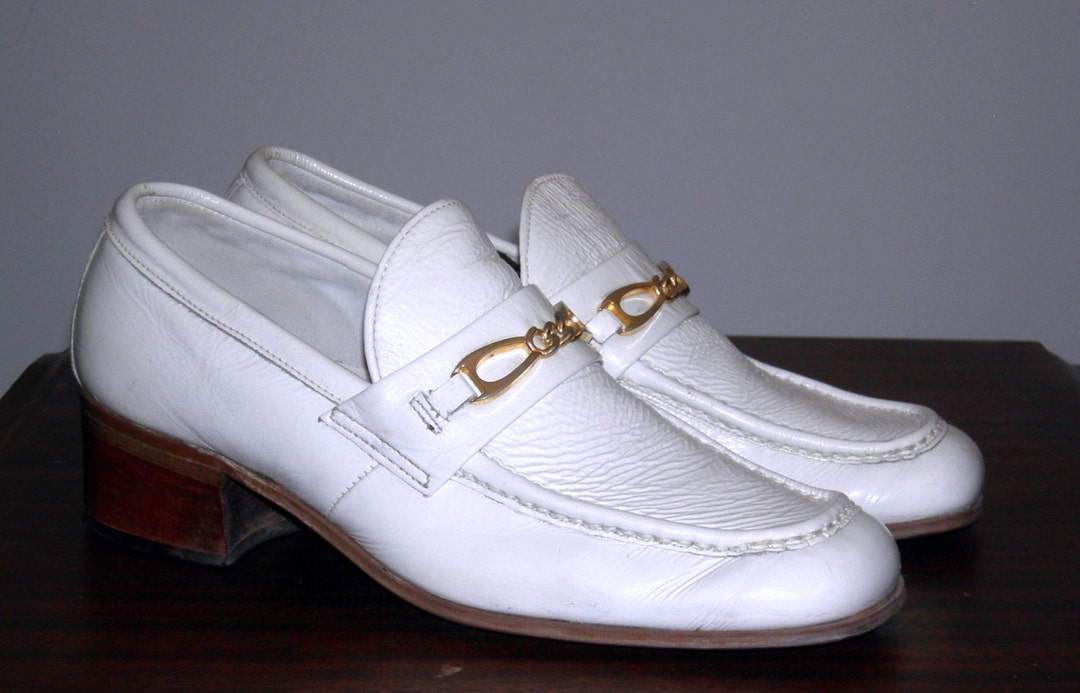 mens white shoes with gold buckle