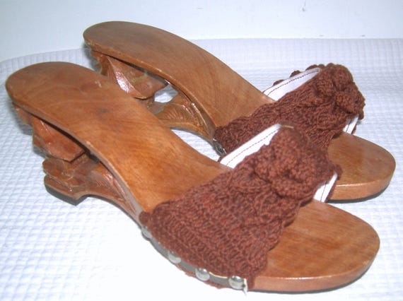 Vintage Hawaiian Wooden Platforms/ Lucky Lou Mule… - image 8