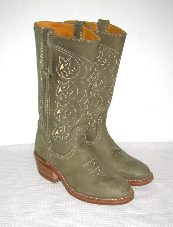vintage frye cowboy boots womens
