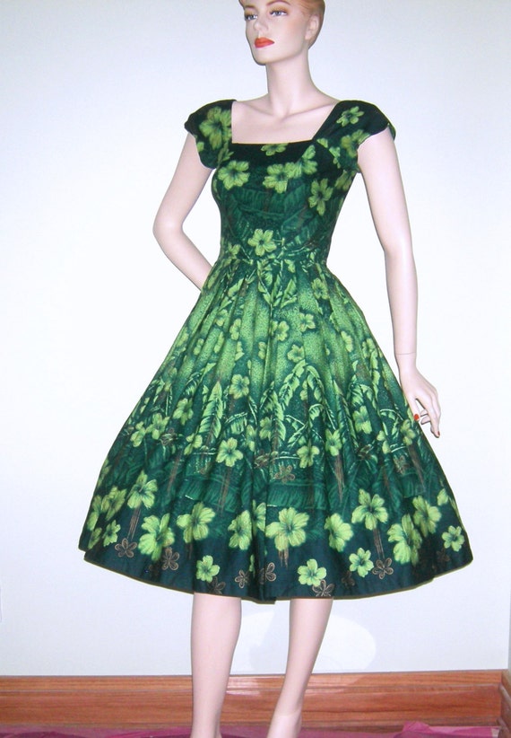 Vintage 1950s Hawaiian Dress/ KAMEHAMEHA/ Kamehame