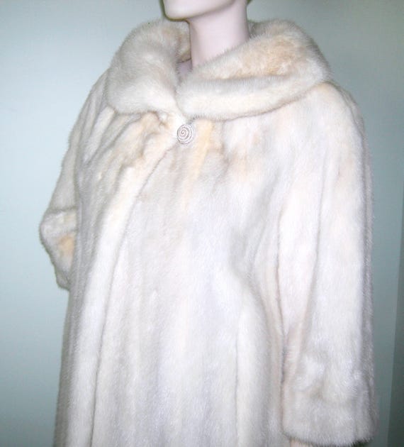 Vintage Luxurious CERULEAN Mink Coat/ Wide Shawl … - image 7