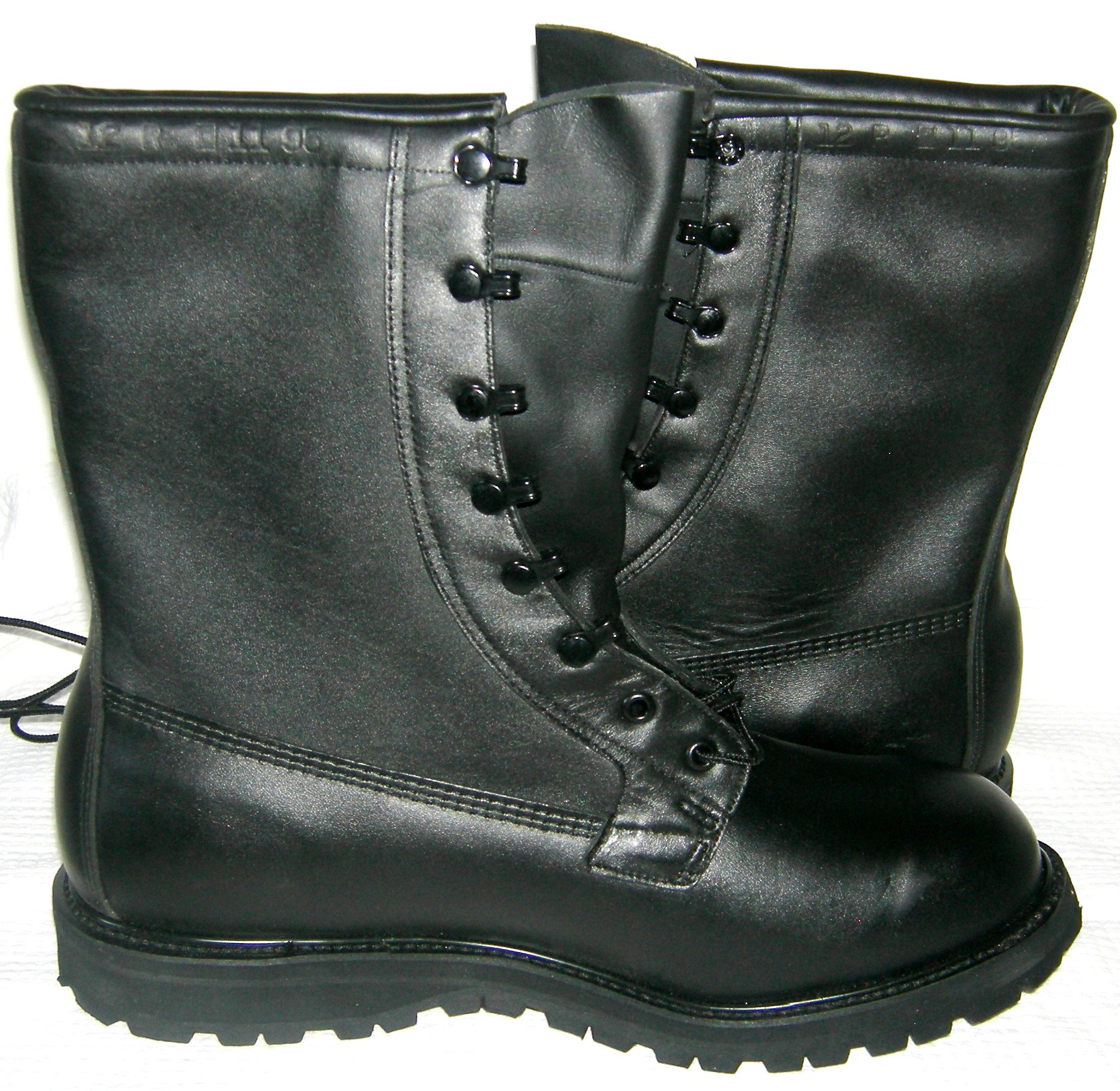 ?VINTAGE Dead Stock! Black Leather Military Intermediate Cold/Wet Combat Boots 9 ICW Intermediate Cold Weather Leather Boots - Omahas Army  main image 2