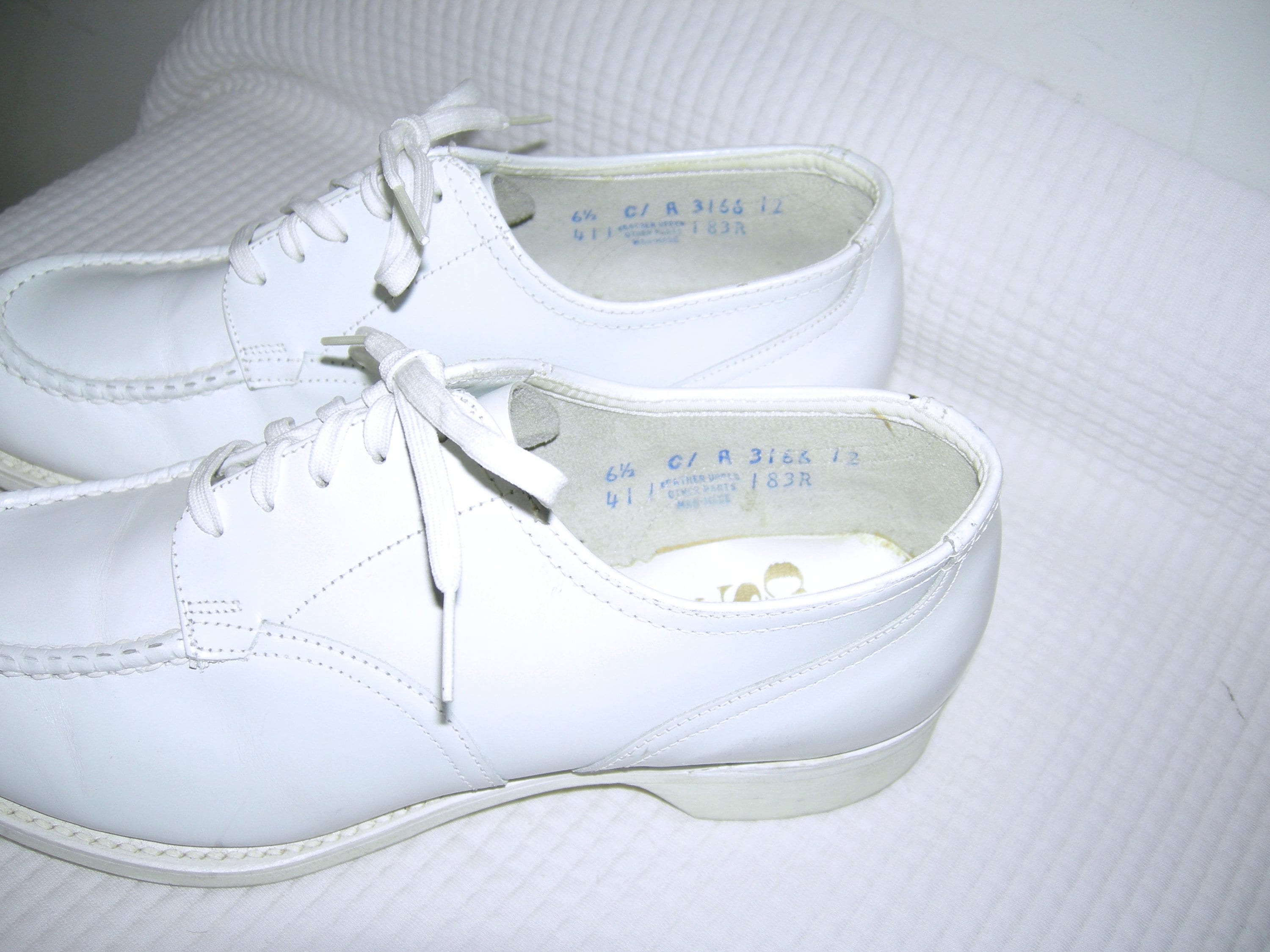 Vintage 1940s Nurses Shoe the Clinic Shoe Nursing White Leather Nurse