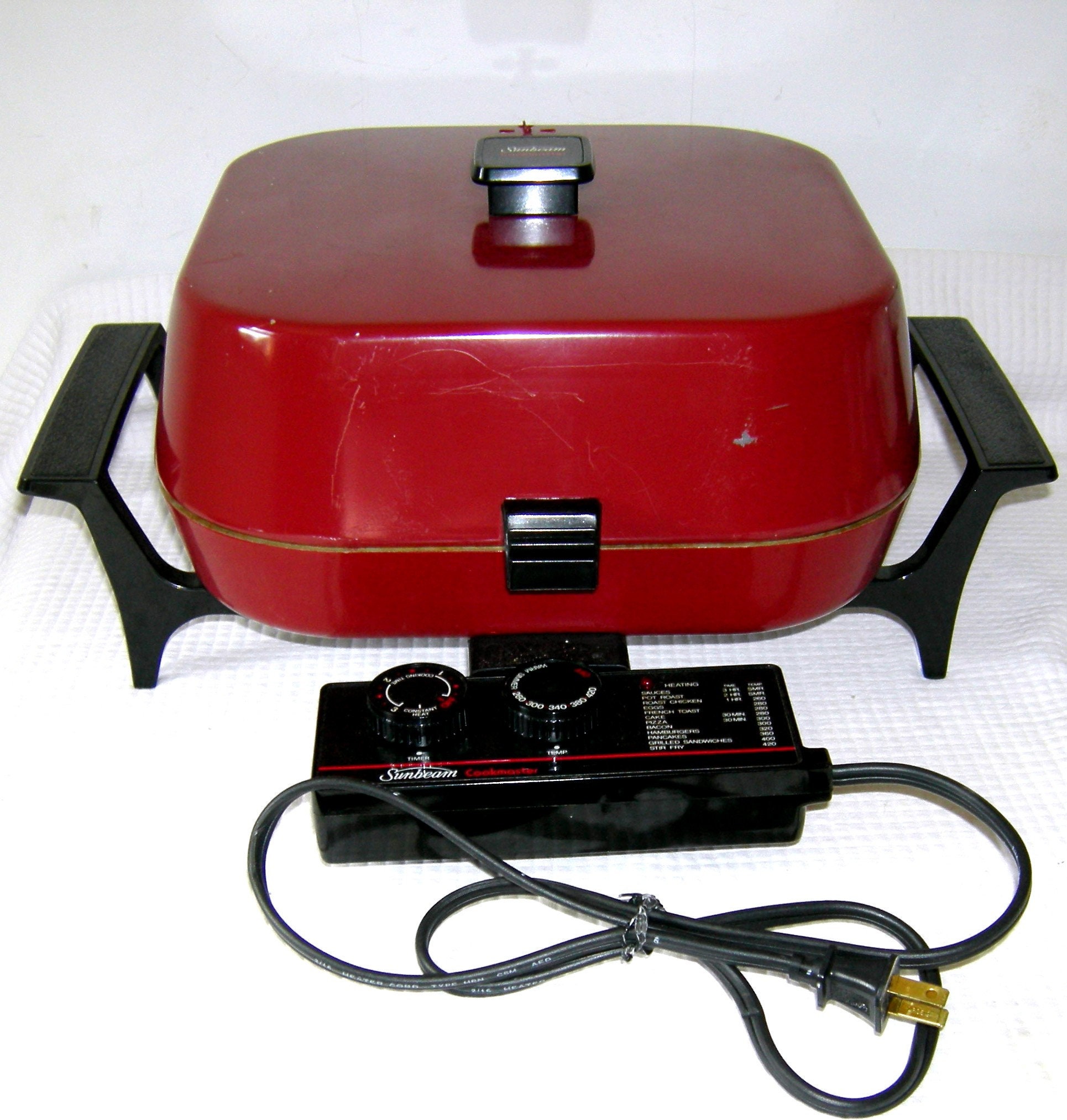Vintage 60s Sunbeam Electric Skillet Cookmaster Aluminum Enamel Non Stick  Teflon Frying Pan Cord Vented Domed Lid Cast Aluminum Mid Century 