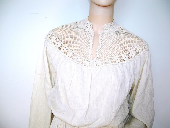 Vintage 1960s 1970s Gauze Crochet Peasant Dress G… - image 8