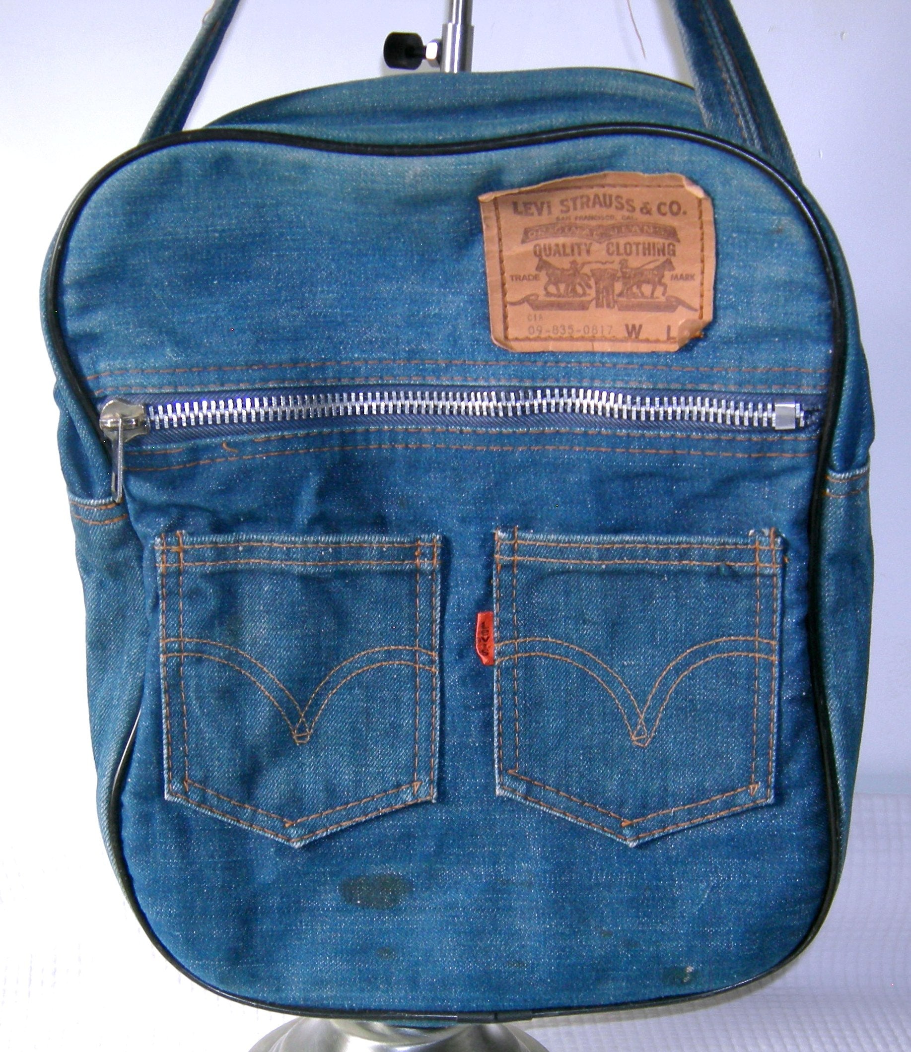 Vintage 1970s Levi's Orange Tab Jean Bag Airline Carry-on Vintage 1970s Levi's Orange Tab Jean Bag Airline Carry-on