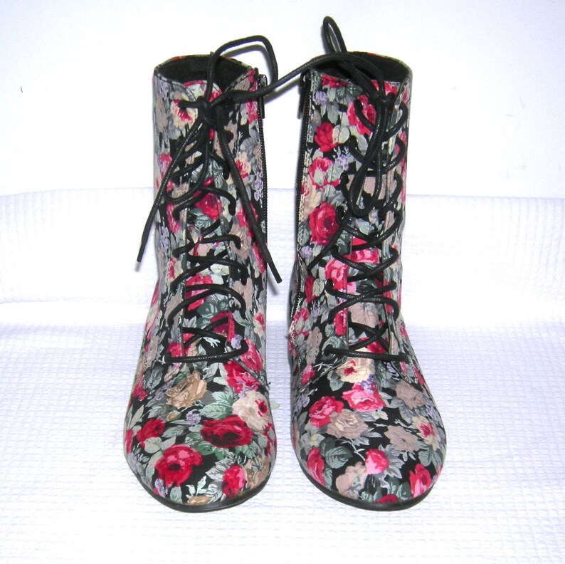 Vintage 1960s Haight-Ashbury Boots/ Mod Go-Go Boots/ Granny/ Steampunk/ Victorian Hippie Chic/ Groovy FLORAL Ankle Boots/ BUMPER Boots 8.5 image 4