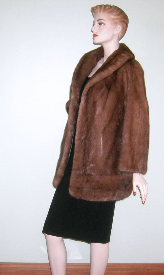 Vintage Luxurious Mink Coat/ Wide Shawl Collar/ S… - image 4