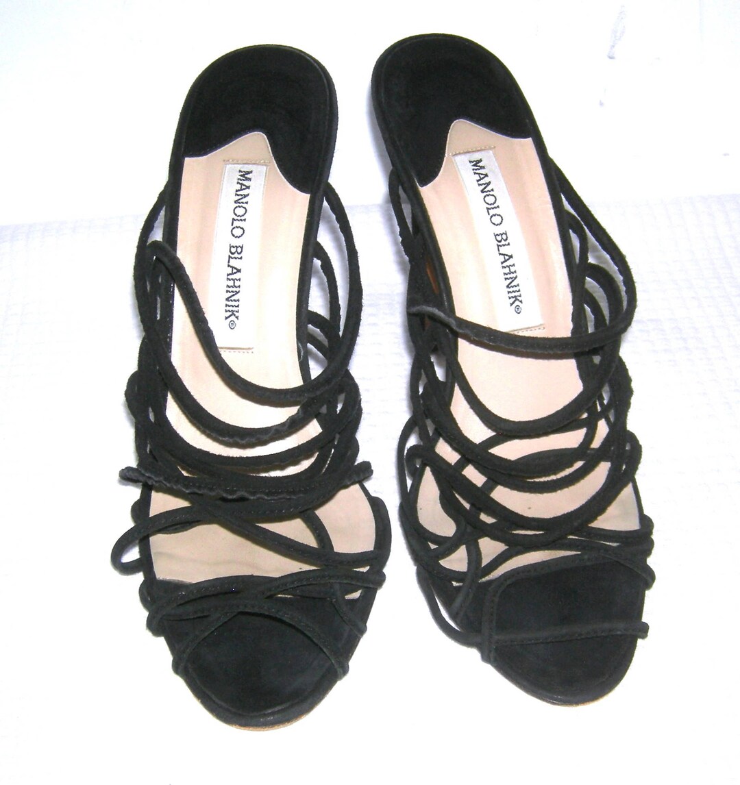 MANOLO BLAHNIK Strappy Black Suede LEATHER Crisscross Strap