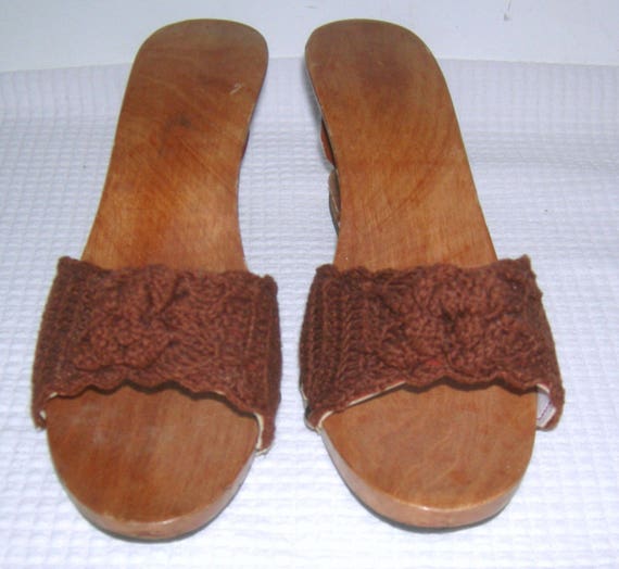 Vintage Hawaiian Wooden Platforms/ Lucky Lou Mule… - image 3