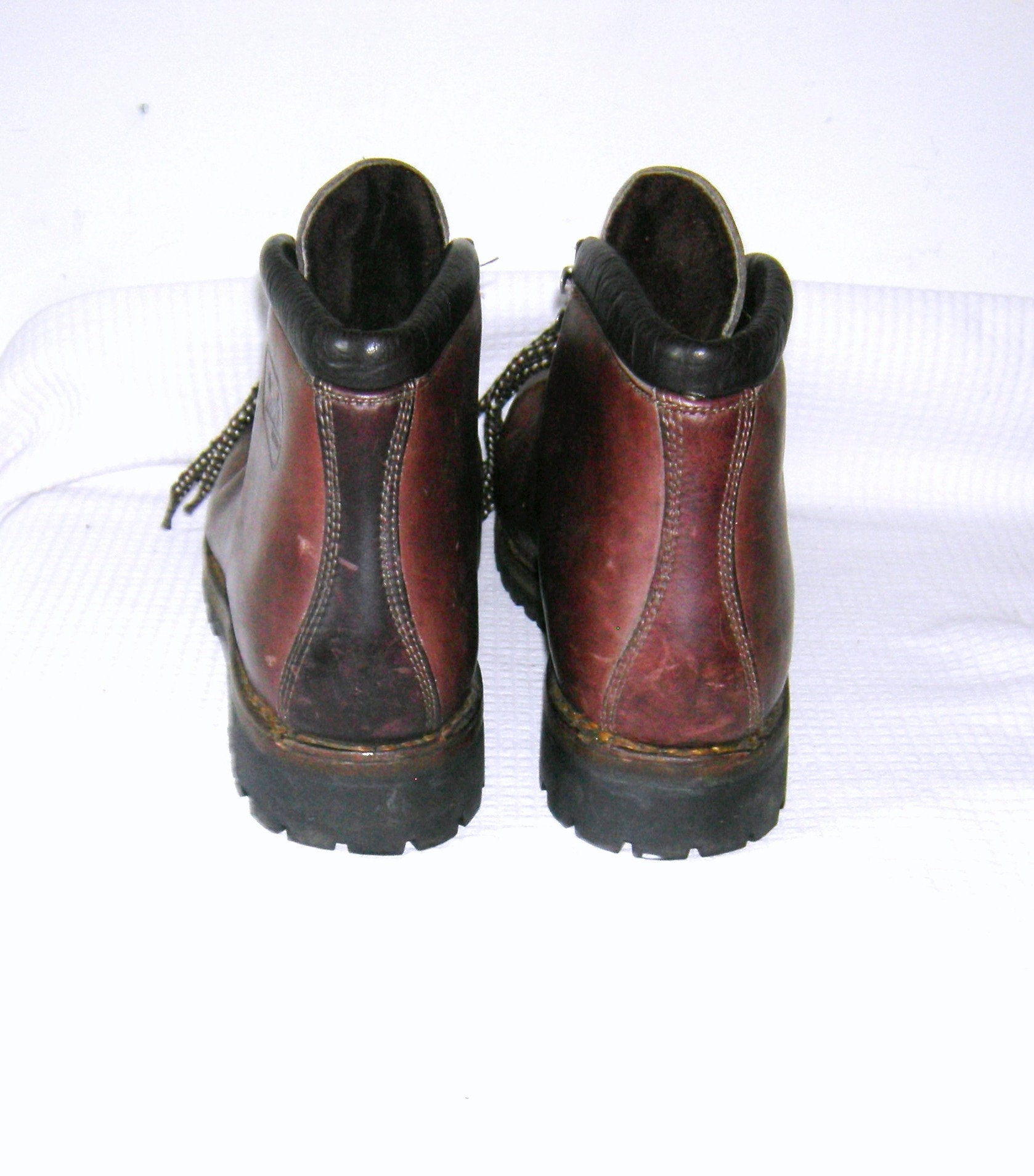 Vintage Italian Hiking Mountaineering Boots Suola Roccia