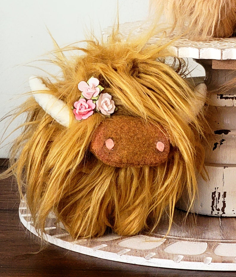 SEWING TUTORIAL PATTERN Highland Cow, farmhouse tiered tray decor highland cow gnome, fuzzy cow gnome, fuzzy cow, highland cow plushie gnome image 3