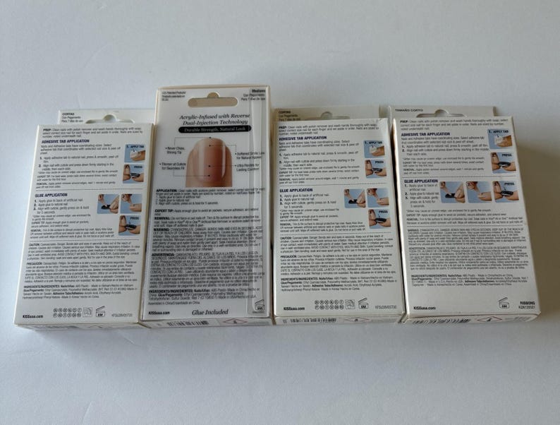KISS Fantasy Ready-to-Wear Press-On Sculpted Gel Acrylic Nails Lot of 4 (1854) immagine 2