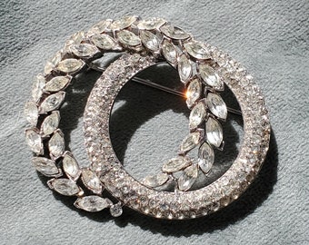 CrownTrifariDoubleWreathBrooch RhinestoneWreathBrooch PaveTrifariRhinestoneBrooch