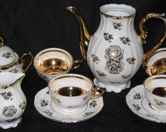Demitasse Set Barvaria Porcelain and 22kt Gold