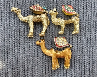 3DubaiTrinketCamels DubaiSouvenirCamels