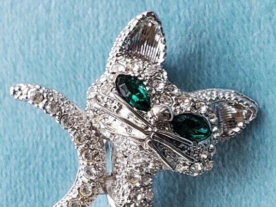 VintageRhinestoneCatBrooch WithPearlNecklace 2 1/… - image 5