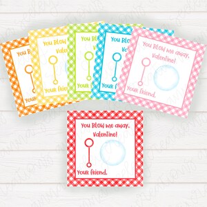 PDF imprimible no editable 3x3in 6 colores incluidos Burbujas Niños Tarjeta de San Valentín Etiqueta Regalo - Blow Me Away - Valentine Digital File