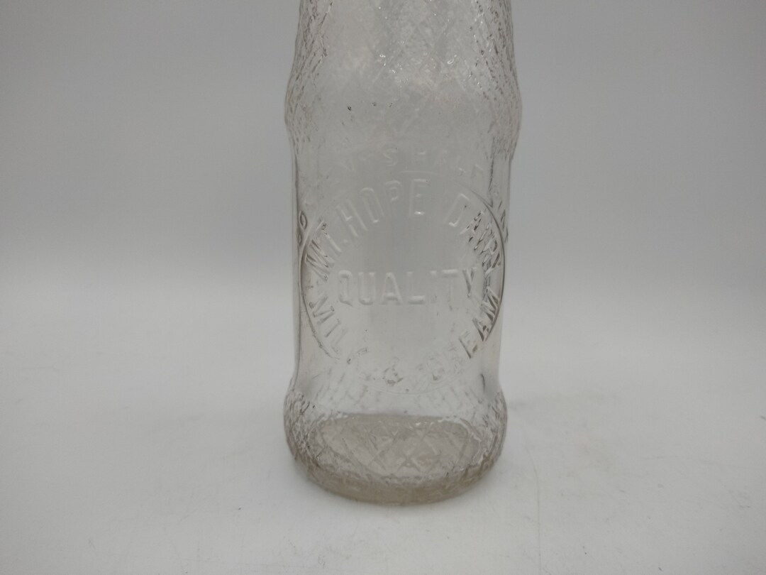 Mt. Hope Dairy Vintage Milk Bottle Cream Half Pint Pop Top, Taunton MA