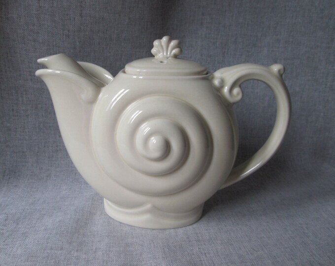 Hall China Company Ivory/pale Yellow Nautilus Teapot No Etsy