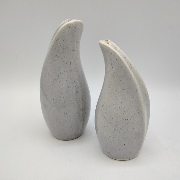 Laurel Pottery Salt & Pepper Shakers, Vintage Gray Seaside Speckled, MCM Mid Century Modern Mod Retro Sleek California American Dinnerware