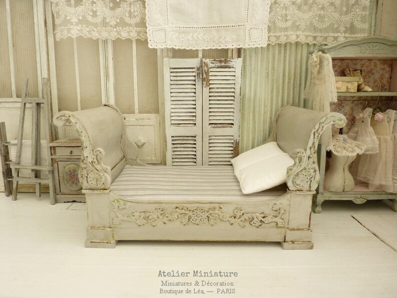 Miniature Metal Bed, Black and Rusty, Dollhouse Doll Furniture, 112th